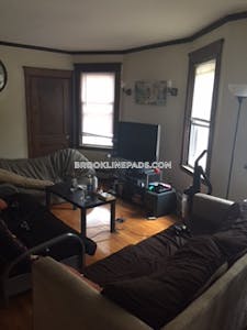 Brookline 5 Beds 1 Bath  Washington Square - $4,200 No Fee