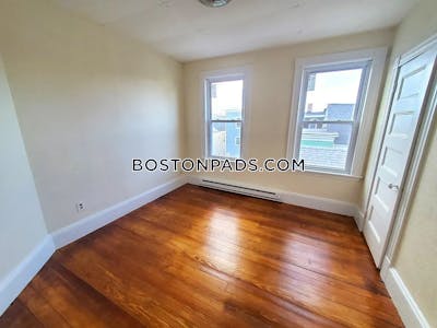 Cambridge 3 Bed, 1 Bath Unit  Inman Square - $3,900 No Fee