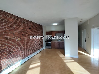Roxbury Apartment for rent 3 Bedrooms 1 Bath Boston - $3,095 No Fee